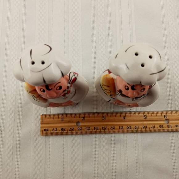 Dena Marie 3-D Ceramic Wall Hanging Bistro Chef and Chef Salt & Pepper Shakers - Picture 12 of 12
